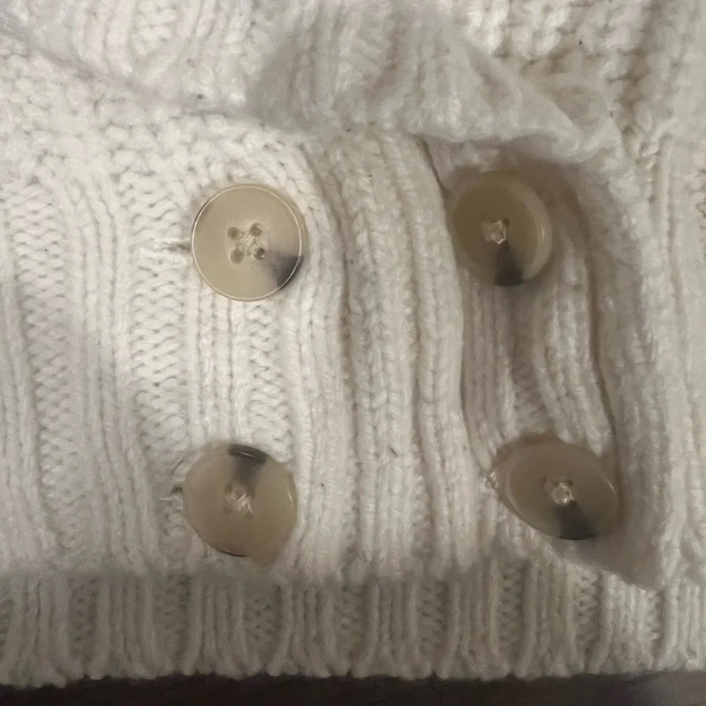 Women's Cream Shawl Collar Cropped Knit Sweater